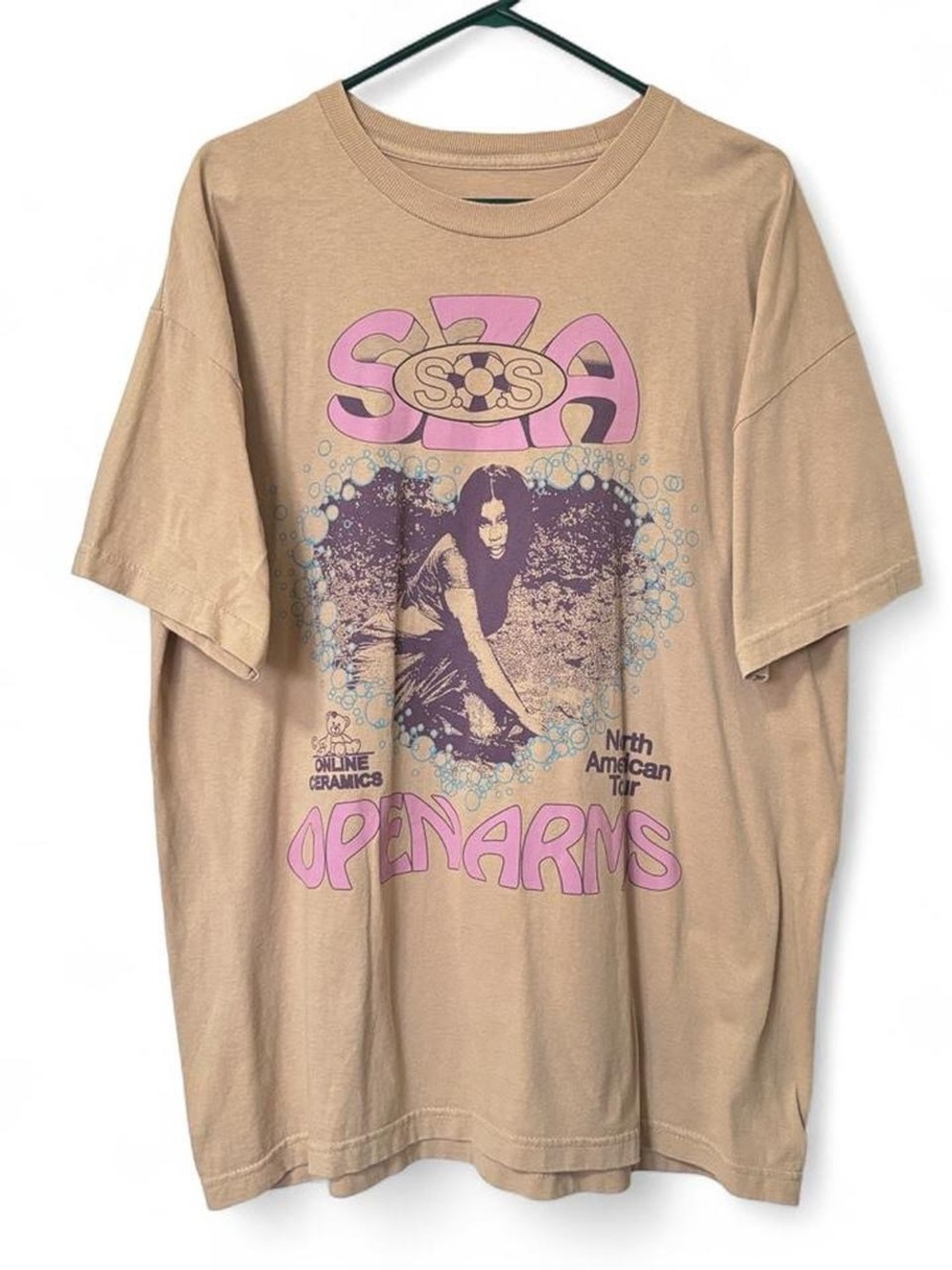 SZA Open Arms Graphic Short Sleeve Tee - Tan/Pink